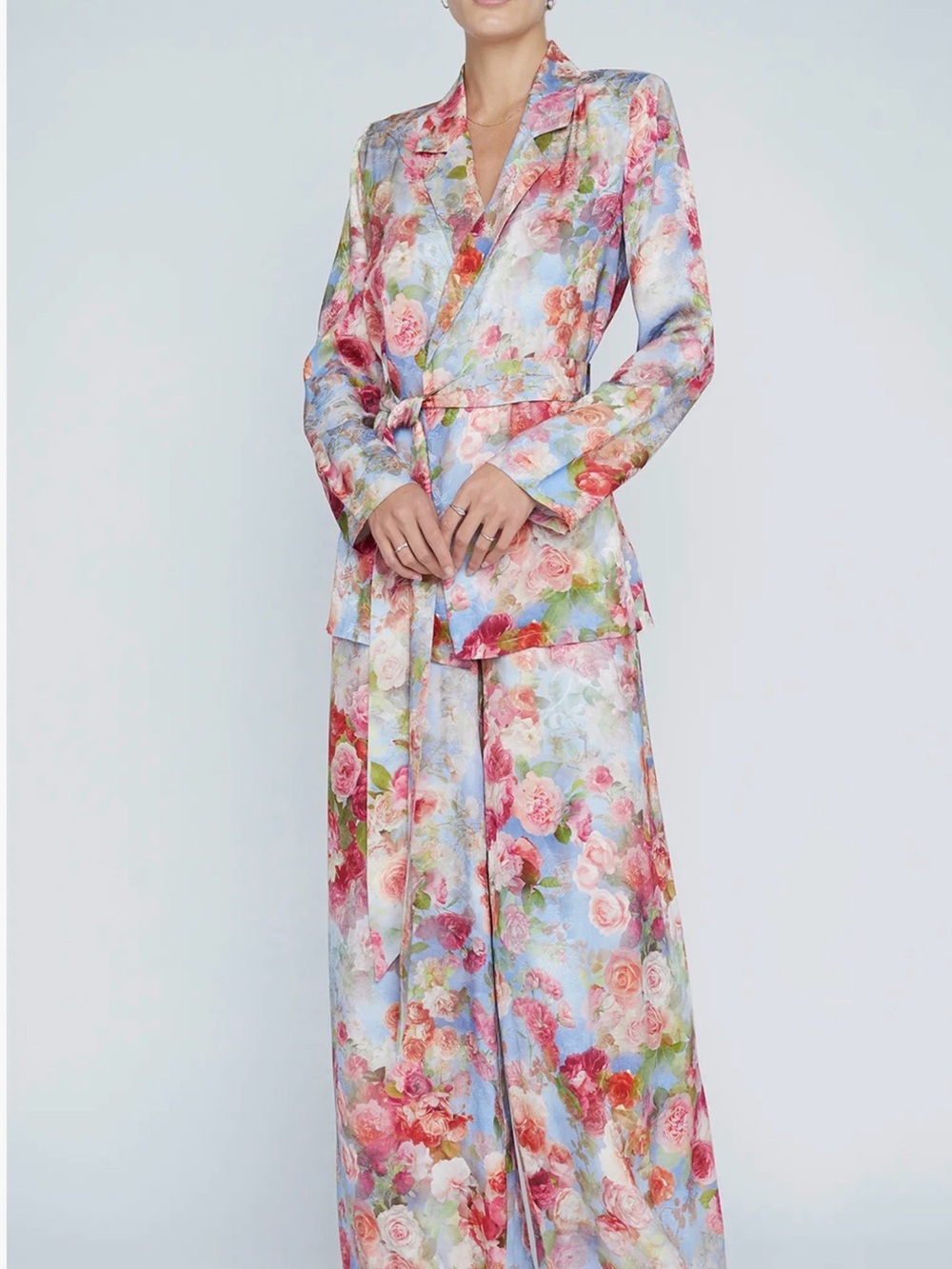 L'AGENCE Ciara Wrap belted blouse blazer Soft Cloud Floral shoulder pads Sz L